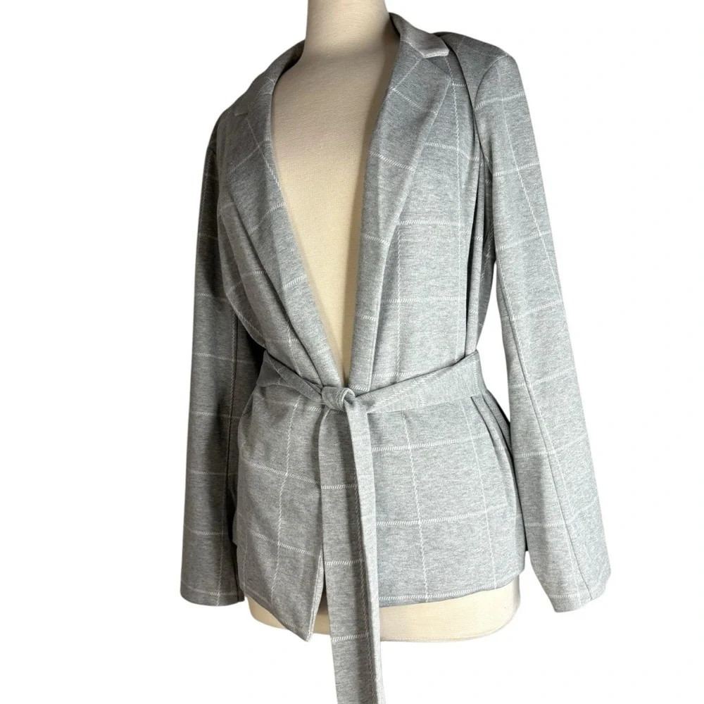New C Est 1946 Womens Grey / White Window Pane Light Weight Jacket Size Large